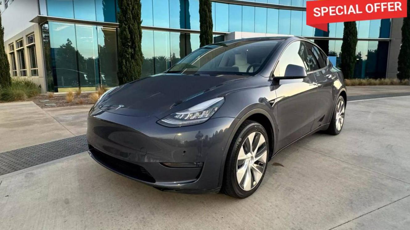 TESLA MODEL Y 2020 5YJYGDEE7LF044691 image